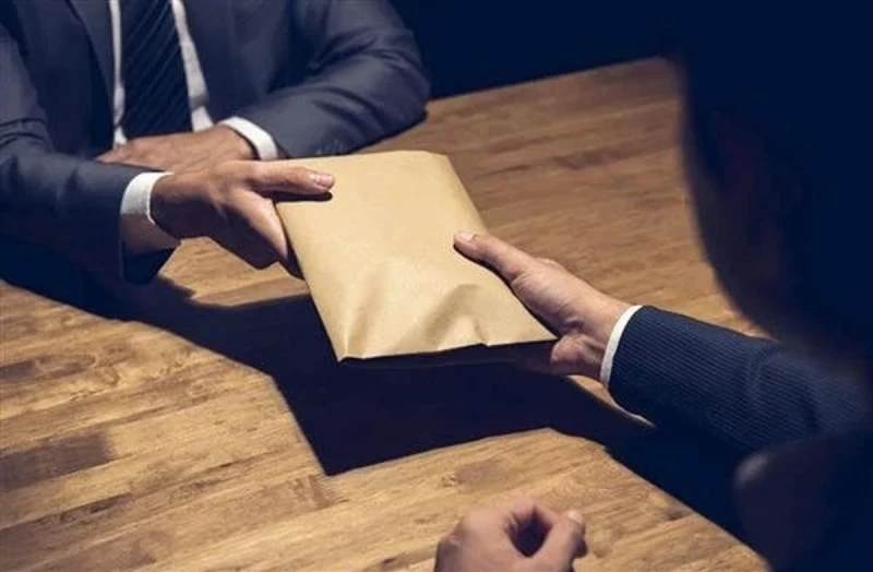 قضية رشوة التموين حكم قضائي جديد يخص محاكمة المتهمينقضية رشوة التموين حكم قضائي جديد يخص محاكمة المتهمين..أجلت محكمة جنايات القاهرة محاكمة المتهمين في قضية رشوة التموين إلى جلسة 9