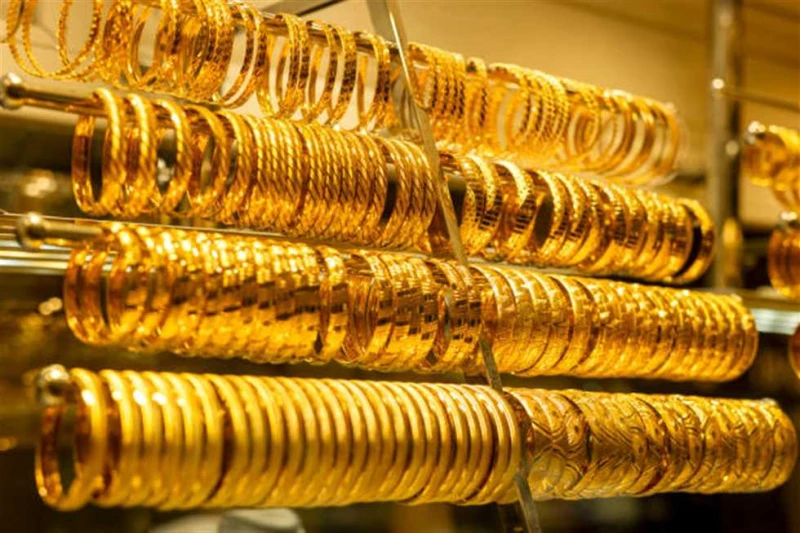 عيار 21 الآن بيع وشراء.. سعر الذهب اليوم الجمعة 6 سبتمبر 2024 بعد الارتفاع الأخير (تحديث) استقرت أسعار الذهب في منتصف تعاملات اليوم الجمعة 6 سبتمبر