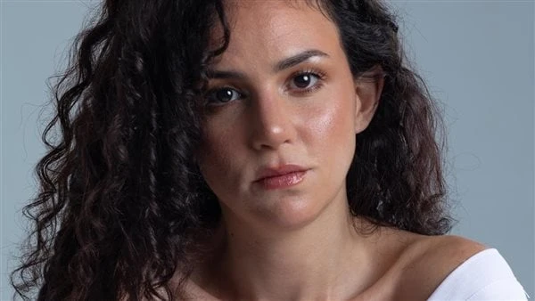 فتاة بلطجية.. ركين سعد تكشف تفاصيل شخصيتها فى فيلمها الجديدكشفت الفنانة ركين سعد عن انتهائها من تصوير أحدث أفلامها بومة وهو فيلم أردني مع المخرج والمؤلف زيد أبو حمدان.وقالت ركين فى