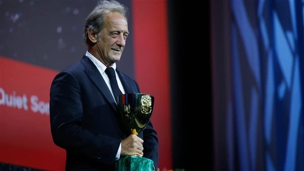 فينيسيا السينمائي.. فينسنت ليندون ونيكول كيدمان يتوجان بجوائز التمثيل تعرف على التالي فينيسيا السينمائي.. فينسنت ليندون ونيكول كيدمان يتوجان بجوائز