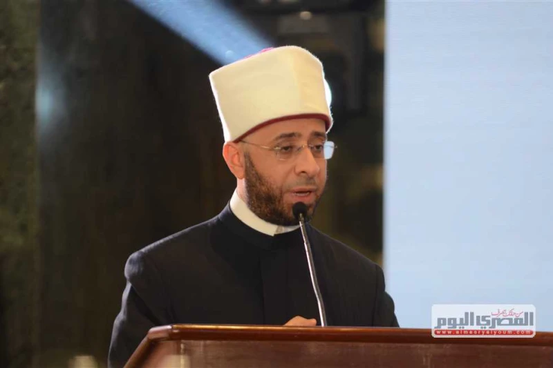وزير الأوقاف: مصر بقيادة السيسي تبذل قصارى جهدها لوقف الحرب في غزة والضفة أكد وزير الأوقاف، الدكتور أسامة الأزهري، أن مصر بقيادة الرئيس عبدالفتاح