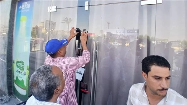 جهاز الشروق ينظم حملة مكبرة وينفذ 47 قرار إزالة وسحب وغلق بمعاونة شرطة التعميرصرح المهندس محمد السيد عبدالمقصود، رئيس جهاز مدينة الشروق، بأنه تم شن حملة مكبرة بالاشتراك بين الجهاز 