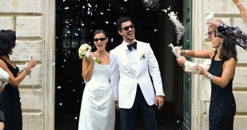 الفن و المشاهير: بأجواء ساحرة.. بينار دينيز وكان يلدريم يحتفلان بزفافهما في روما إحتفل الممثلان التركيان بينار دينيز وكان يلدريم بحفل زفافهما في