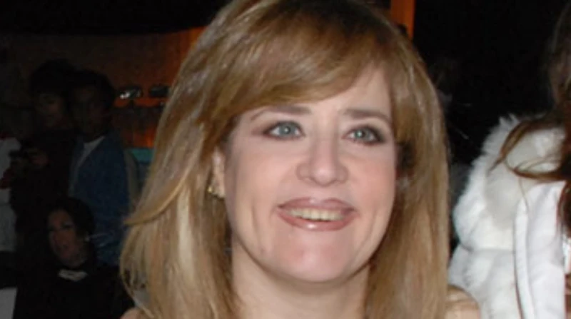 موعد عزاء والد الإعلامية حياة عبدون أعلنت الإعلامية حياة عبدون، موعد ومكان عزاء والدها الذي توفي أمس الأحد بعد معاناة مع المرض، وناشدت محبيها بالدعاء