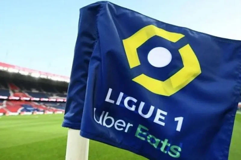 مواجهة مارسيليا وليون تتصدر جولة الدوري الفرنسيتبرز المواجهة الكلاسيكية بين أولمبيك ليون وضيفه أولمبيك مارسيليا، مساء الأحد المقبل، كأبرز مباريات