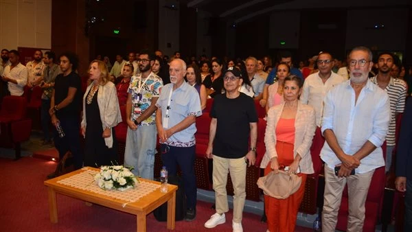 عروض مهرجان المسرح التجريبي ترفع شعار كامل العدد في دورته ال31 تعرف على التالي عروض مهرجان المسرح التجريبي ترفع شعار كامل العدد في دورته ال31، شهدت