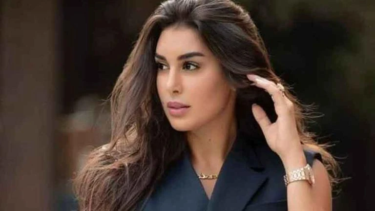 ياسمين صبري تخطف الأنظار في أحدث ظهور لها.. والجمهور: ملكة بلا منافس (فيديو) تعرف على التالي ياسمين صبري تخطف الأنظار في أحدث ظهور لها.. والجمهور: