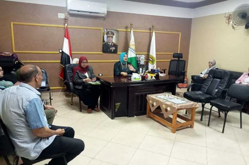 استعدادات مكثفة بإدارة 6 أكتوبر التعليمية لاستقبال العام الدراسي الجديد (تفاصيل) أعلنت الدكتورة شيماء عز الدين، مدير إدارة العلاقات العامة والإعلام