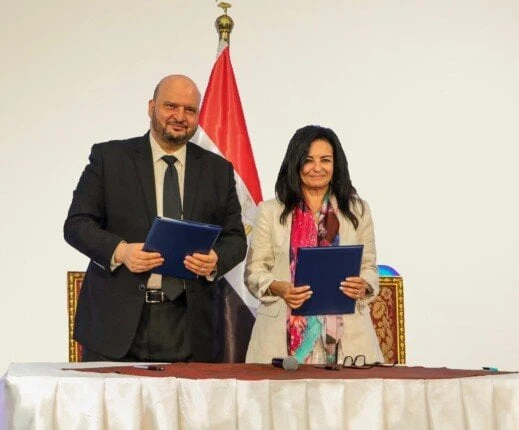 أمانة دور الإفتاء في العالم تحصل على صفة الشراكة الدائمة مع منظمة الأمم المتحدة لتحالف الحضاراتدور وهيئات الإفتاء الشراكة مع الأمم المتحدة حصلت الأمانة العامة لدور وهيئات الإفتاء ف