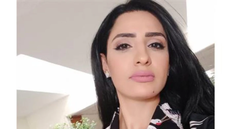 تعود بفيلم جديد.. سبب غياب ياسمين كساب عن الساحة الفنية كشفت الفنانة ياسمين كساب، المعروفة بدورها الشهير زينب النمر في مسلسل الأسطورة مع محمد رمضان عام 2016، عن سبب غيابها عن الساح