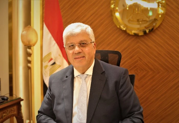 وزارة التعليم العالي تعلن ظهور نتيجة تنسيق المرحلة الثالثة أعلن وزير التعليم العالي والبحث العلمي، الدكتور محمد أيمن عاشور، اليوم الأربعاء الموافق