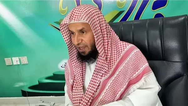 وفاة الشيخ عمر العيد في السعودية و يشاركون في الجنازةالآلافتوفي الشيخ عمر العيد، بعد صراع مع المرض، عن عمر يناهز 68 عاما، وخيم الحزن على الجمهور المحب له في المجتمع الإسلامي، لجهود