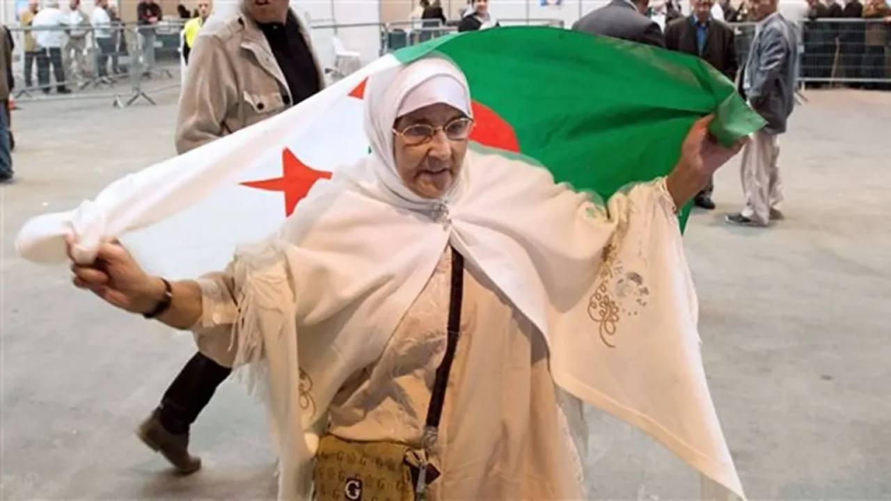 كيفية التسجيل في منحة المرأة الماكثة في البيت وماهي الشروط المطلوبةفي ظل التحديات الاقتصادية والاجتماعية المتزايدة تسعى الحكومة الجزائرية باستمرار إلى تقديم الدعم للمواطنين من خلال