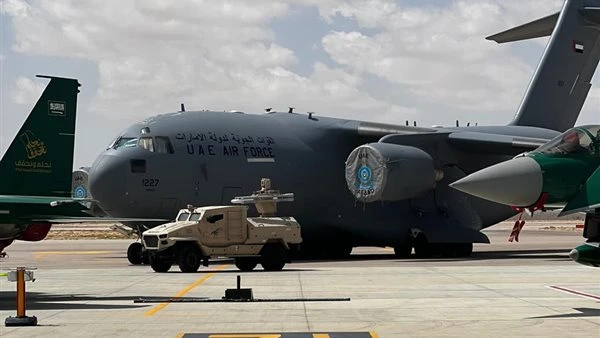 معرض مصر الدولي للطيران .. ساحة عرض مفتوح لكبرى طرازات الطائرات العملاقة في مطار العلمين شاهدشهدت ساحة العرض المكشوفة بمعرض مصر الدولي للطيران