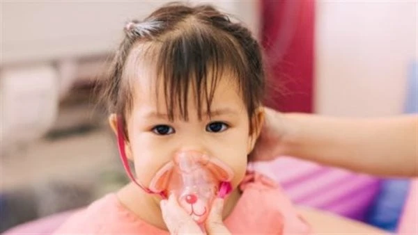 أسباب وأعراض وعلاج الالتهاب الرئوي تعرف عليها التهاب الرئة الإلتهاب الرئوي هو عبارة عن التهاب في الحويصلات الرئوية، التي تمتلئ بسائل صديدي، وبذلك يجد