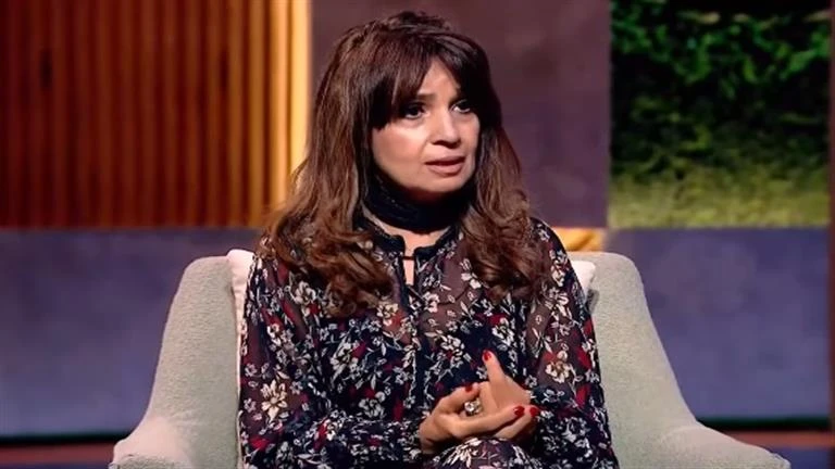 فنون: بعد تصريحات إيناس الدغيدي عن المساكنة.. المطربة حنان: ربنا مدينا كراسة نمشي عليها 12:45 ص الأربعاء 04 سبتمبر 2024 علقت المطربة حنان على تصريحات ل المخرجة إيناس الدغيدي حول ال