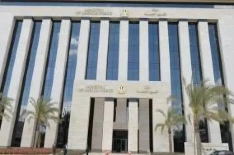 وزارة العمل: 3744 فرصة عمل جديدة في 82 شركة خاصة ب13 محافظة وزير العمل يوجه المديريات بالمتابعة حتى استلام الفرص والتأكد من تطبيق الحد الأدنى للأجورأعلنت وزارة العمل عن توفر 3744 و