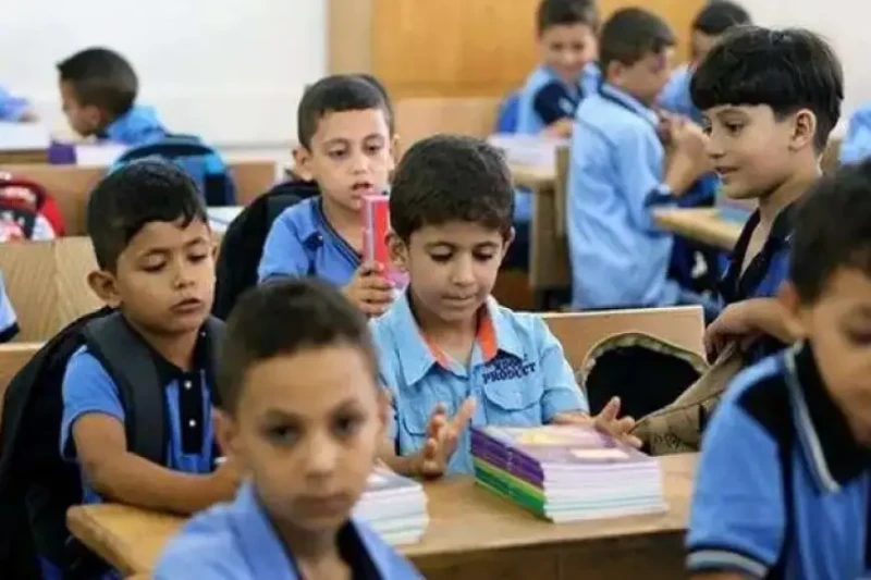 قرض المصروفات الدراسية من بنك مصر.. تعرف على الشروطيوفر بنك مصر الحكومي، عددا من القروض المعروضة لدفع المصروفات الدراسية، ويأتي ذلك لمساندة العائلات