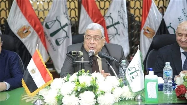 رسميا .. رئيس مجلس الدولة يعتمد الحركة القضائية لمحكمة القضاء الإداريعقدت الجمعية العمومية لمحكمة القضاء الاداري اجتماعها اليوم الاثنين، بمقر مجلس