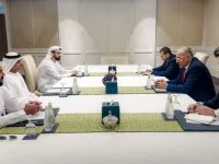 لماذا استدعت الإمارات عيدروس الزبيدي بعد إعلان ستارلينك تفعيل خدماتها في اليمن؟ _الأخبار المحلية الجديد برس: استدعت الإمارات، يوم الخميس، عيدروس الزبيدي، رئيس المجلس الانتقالي الجن