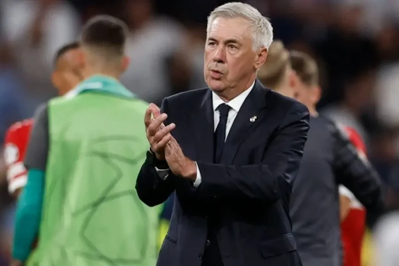 أنشيلوتي بعد فوز ريال مدريد: إندريك لديه الشجاعة أشاد كارلو أنشيلوتي مدرب ريال مدريد بلاعبيه وبشجاعة المهاجم البرازيلي الشاب إندريك الذي سجل الهدف الثالث في الفوز 3-1 على شتوتجارت 