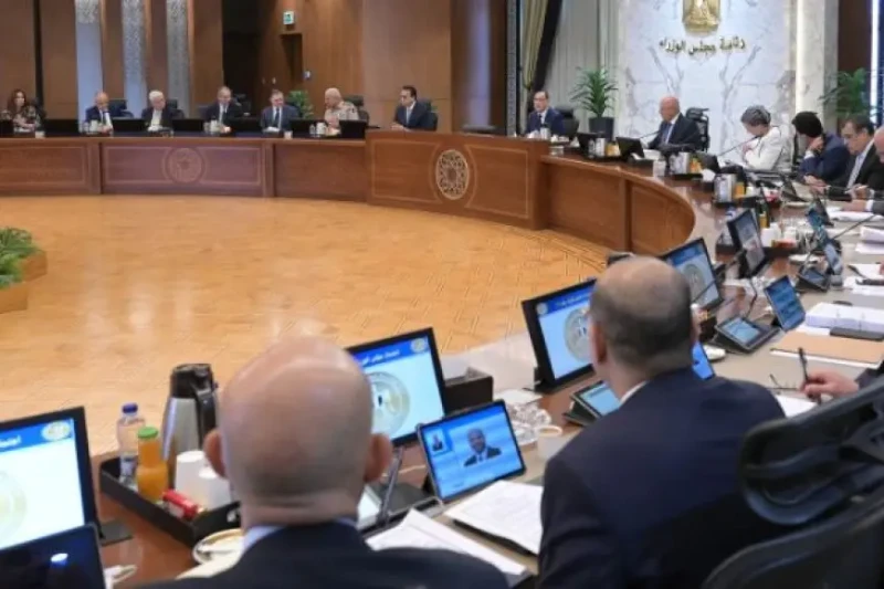 نهاية قطع الكهرباء وحقيقة طرح رأس بناس.. أبرز تصريحات مدبولي بالمؤتمر الصحفي الأسبوعي عقد رئيس مجلس الوزراء الدكتور مصطفى مدبولي مؤتمرا صحفيا في العاصمة الإدارية، وتحدث عن قضايا ها