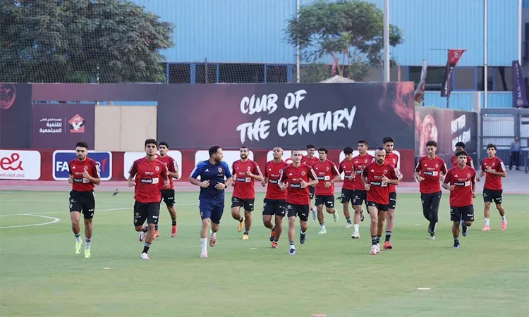 -موعد مباراة الأهلي المقبلة في دوري أبطال إفريقيا .. يترقب عشاق الساحرة المستديرة على صفيح ساخن موعد مباراة الأهلي المقبلة، بعد نهاية موسم توج فيه