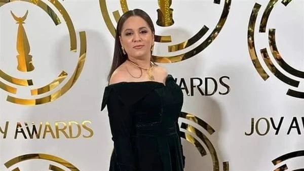 رحمة أحمد تعلن وفاة خالها أعلنت الفنانة رحمة أحمد عن وفاة خالها صباح اليوم عبر صفحتها الرسمية بموقع الصور الشهير انستجرام.وكتبت رحمة على صفحتها :