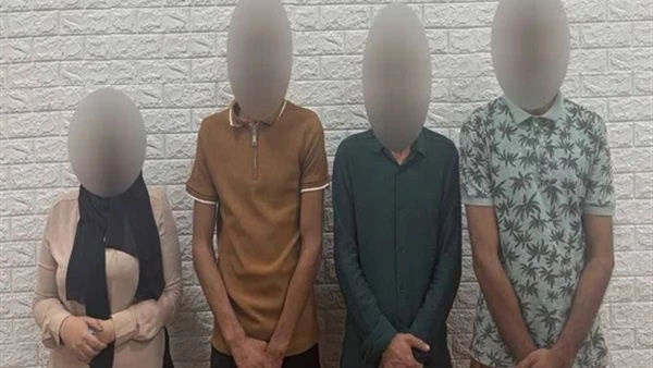 هوس التريند يقود الداخلية لكشف غموض واقعة سحر مؤمن زكريا بالمقابر كشف حقيقة تداول مقطع فيديو عبر مواقع التواصل الإجتماعي تناقلته عدد من القنوات، متضمنا عثور أحد الأشخاص على أعمال س