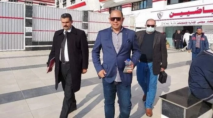 -جلسة خاصة بين سليمان وجوميز خلال تدريب الزمالك .. حرص أحمد سليمان عضو مجلس إدارة نادي الزمالك والمشرف على فريق الكرة على عقد جلسة مع البرتغالي جوزيه جوميز المدير الفني للفريق الأو