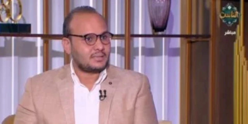 أستاذ نفسى لقناة الناس: الغيرة بين الأزواج سبب الإصابة بالقولون العصبى ناس وخدمات قال الدكتور على عبد الراضى، أستاذ الطب النفسي، إن هناك ارتباطا قويا