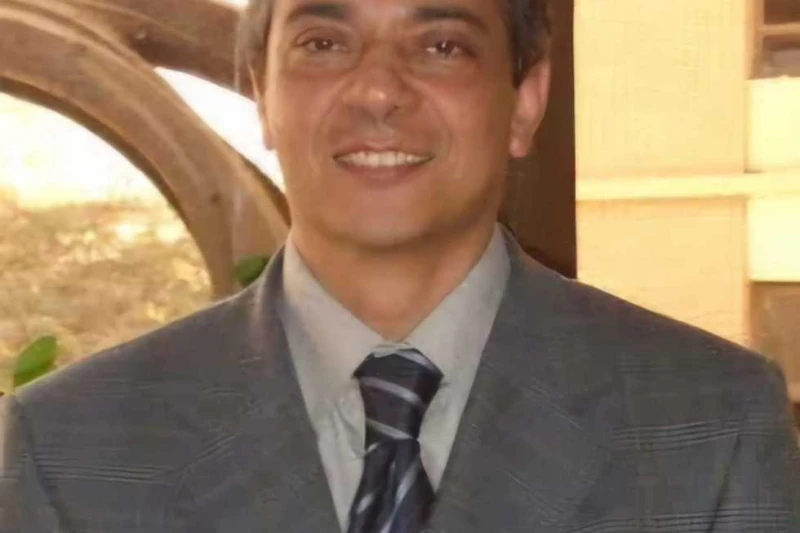 بقرار جمهوري.. حسنين نائبا لرئيس جامعة المنيا أعلن الدكتور عصام فرحات رئيس جامعة المنيا، صدور قرار جمهوري بتعيين الدكتور أيمن محمد حسنين، الأستاذ