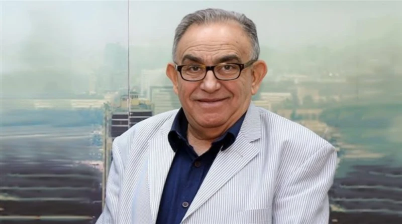 تشييع جثمان السيناريست عاطف بشاي من كنيسة مارمرقس بمصر الجديدة شيع منذ قليل جثمان السيناريست عاطف بشاي من كنيسة مارمرقس كليوباترا في مصر الجديدة،