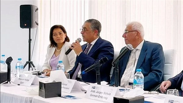 التموين: خطوات حاسمة نحو تأمين احتياجات السوق المصري من اللحوماجتمع الدكتور شريف فاروق، وزير التموين والتجارة الداخلية، مع مجلس إدارة الشركة المصرية