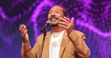 فن: على الحجار يقدم آخر ألحان بليغ حمدي فى الأوبرا.. الجمعة المقبلة يستعد النجم علي الحجار لإطلاق آخر ألحان الموسيقار الراحل بليغ حمدي وذلك في حفل