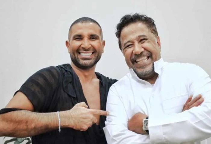 المطرب الشاب خالد: معرفش مين هو حمو بيكا كشفت المطرب الشاب خالد، نوعية الأغاني التي تربى عليها هو صغير في الجزائر.قال الشاب خالد، خلال استضافته في برنامج بيت السعد، الذي يقدمه الشق