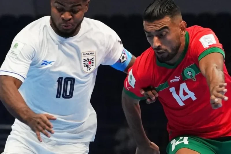 موعد مباراة المغرب والبرتغال في كأس العالم للفوتسال 2024 وفي الجولة الثالثة والأخيرة من مرحلة المجموعات، سيواجه المنتخب المغربي نظيره البرتغالي حامل