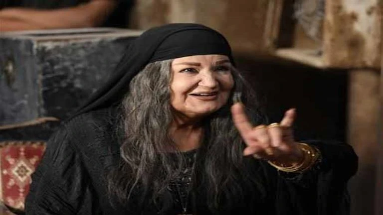 ميمي جمال تحتفل بنجاح عمر أفندي وتكشف عن كواليس شخصيتها بالمسلسل تعرف على التالي ميمي جمال تحتفل بنجاح عمر أفندي وتكشف عن كواليس شخصيتها بالمسلسل، 07