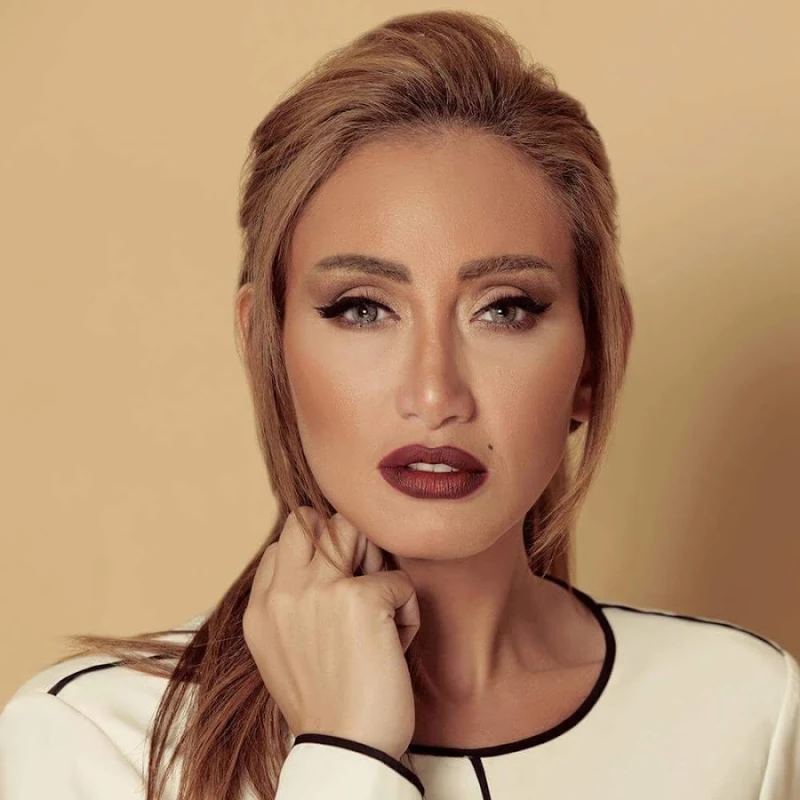 تصرف مفاجئ من ريهام سعيد يفتح قضية طبيب التجميل نادر صعب افاق عربية - في تصرف مفاجئ أعاد إلى الأذهان قضية الإعلامية المصرية ريهام سعيد مع طبيب