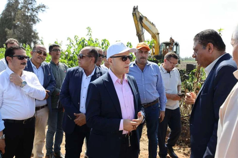 محافظ كفرالشيخ يشهد افتتاح موسم حصاد الأرز بمزرعة ميت علوان شهد اللواء علاء عبدالمعطي، محافظ كفرالشيخ اليوم الاثنين، افتتاح موسم حصاد الأرز بمزرعة