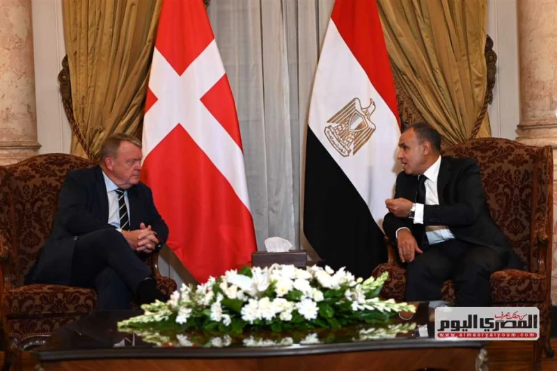 وزير الخارجية: لا أحد يزايد على مصر في منع التهريب ومكافحة الإرهابأكد الدكتور بدر عبدالعاطي، وزير الخارجية والهجرة، على رفض مصر الكامل للادعاءات