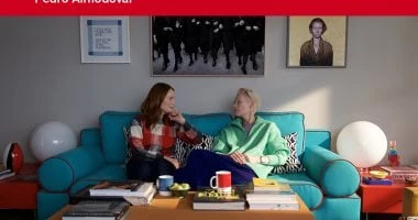 يتوج بجائزة الأسد الذهبي في فينيسيا السينمائي تعرف على التالي يتوج بجائزة الأسد الذهب ي في فينيسيا السينمائي، توج فيلم للمخرج بيدرو ألمودوفار، بجائزة الأسد الذهبي في مهرجان فينيسيا