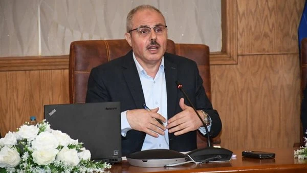 رئيس جامعة قناة السويس: تفعيل منصة الكتاب الجامعي الموحدأعلن رئيس جامعة قناة السويس الدكتور ناصر مندور، عن تفعيل منصة الكتاب الجامعي لجامعة قناة