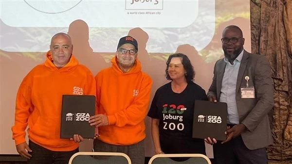 تؤامة بين حديقتي الحيوان بالجيزة وجوهانسبرج لتبادل البنوك البيولوجية.. تفاصيلوقع الوفد المصري المشارك في موتمر الاتحاد الأفريقي لحدائق الحيوان،