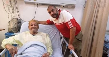 فن: نجل صالح العويل يشكر كل من ساند والده في أزمته الصحية وجه هشام نجل الفنان صالح العويل الشكر لكل من ساند والده في أزمته الصحية، حيث يمكث حاليا في إحدى مستشفيات مصر الجديدة، وقال