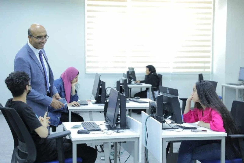 تنسيق المرحلة الثالثة 2024.. الأماكن الشاغرة في جامعة عين شمس علمي وأدبي خدمات خدمات تنسيق المرحلة الثالثة 2024.. الأماكن الشاغرة في جامعة عين شمس علمي وأدبي المرحلة الثالثة من تنس