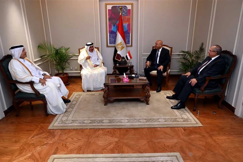 خلال استقبال جاسم بن سيف.. وزير النقل ييحث سبل زيادة حجم الاستثمارات القطرية بمصر بحث الفريق كامل الوزير، نائب رئيس مجلس الوزراء للتنمية الصناعية