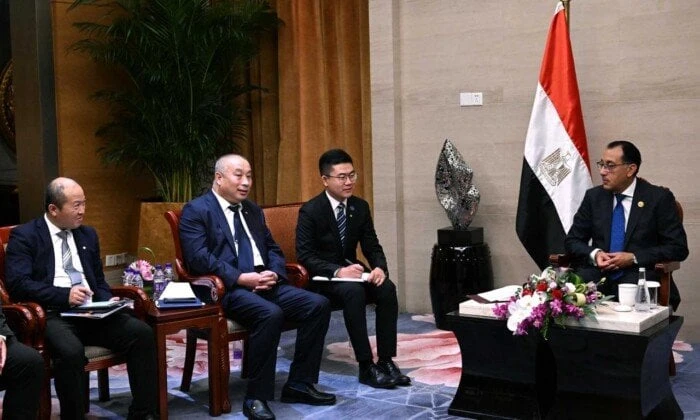 رئيس الوزراء يؤكد استعداد الحكومة لدعم توسعات شركة تيدا في مصرالتقى الدكتور مصطفى مدبولي، رئيس مجلس الوزراء، اليوم، تشو دي فو، رئيس شركة تيدا