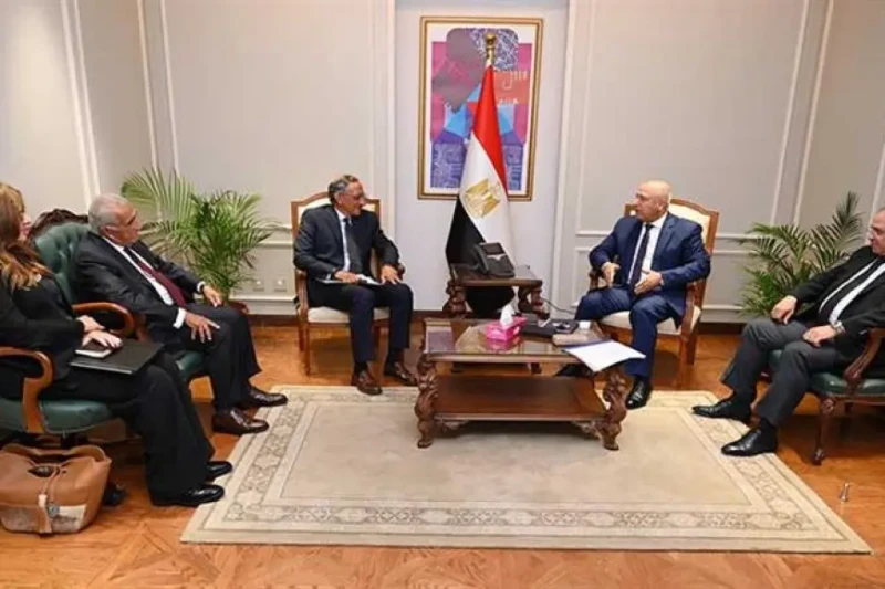 كامل الوزير يبحث مع غرفة التجارة الأمريكية سبل زيادة الاستثمارات بالسوق المصري عقد كامل الوزير نائب رئيس الوزراء للتنمية الصناعية وزير الصناعة والنقل