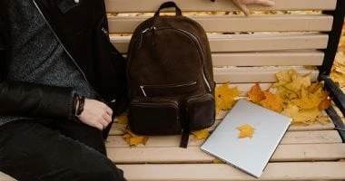 ليه بنحس بالسعادة فى الخريف؟ أسباب نفسية يهمك تعرفها المرأة والمنوعات ينتظر الكثير حلول فصل الخريف بفارغ الصبر، لأسباب مختلفة منها الاستمتاع بالطقس